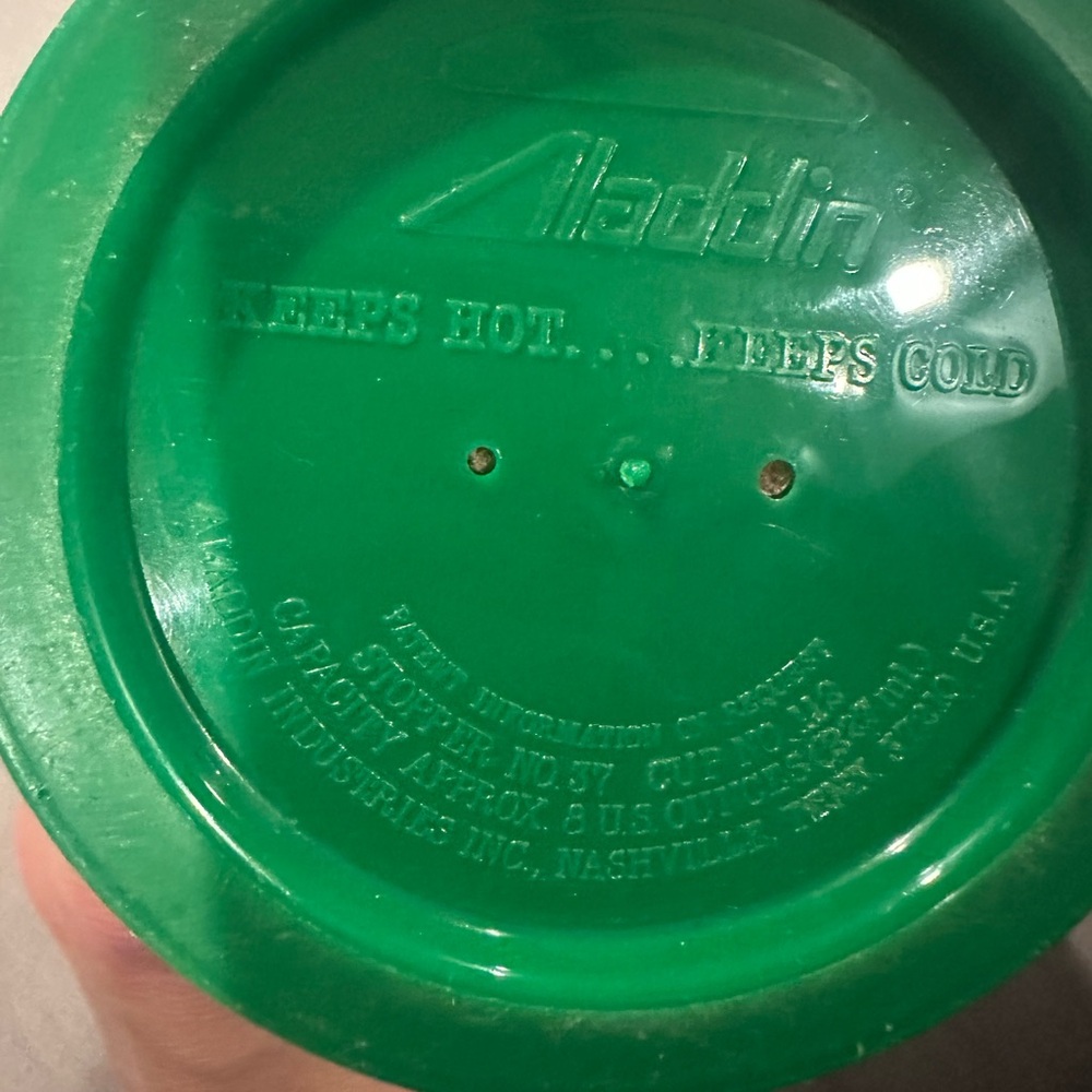 Aladdin | Sesame Street Thermos - Picture 6 of 10